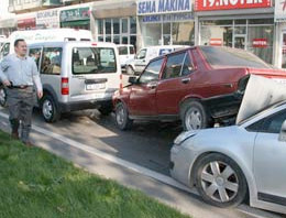 Samsun'da 7 araç birbirine girdi