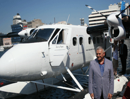 Bakan Yıldırım İzmir'e hava taksiyi tanıttı