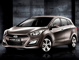 Hyundai yeni modellerini sergiliyor