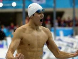 Sun Yang olimpiyat rekoru kırdı