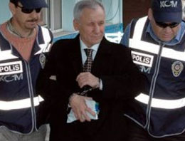 Ergenekon sanığı kumardan tutuklandı