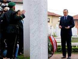 Erdoğan Bilge kralın mezarında