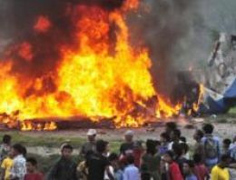 Katmandu'da uçak kazası: 19 ölü