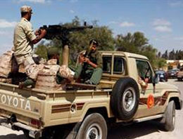 Libya ordusu yeniden yapılandırılıyor