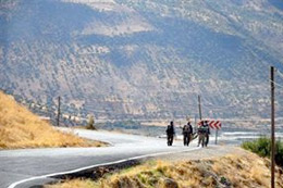 PKK öğretmenleri serbest bıraktı!