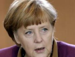 Rum polisine Merkel mesaisi