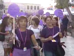 Bodrum'da kadınlar el ele 