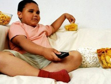 Televizyon, obeziteyi tetikliyor