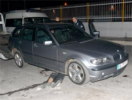 İzmir'de akıl almaz kaza