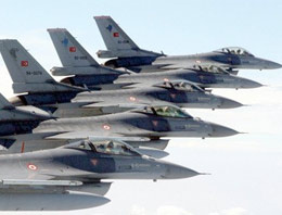 Türk F-16'lar peş peşe havalandı!