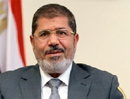 Mursi'nin memleketinden yüzde 95 destek!