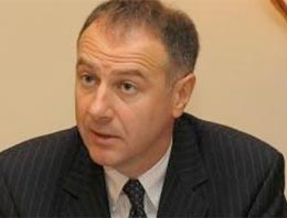 Sırp büyükelçi intihar etti