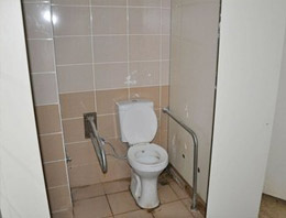 Devlet hastanesinde tuvalet skandalı!