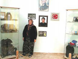 Şehit annesi evini müze yaptı
