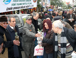 İzmir'de fidan kampanyası