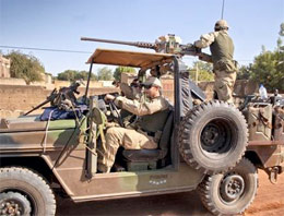 Fransız ordusu Mali'de zorlanıyor