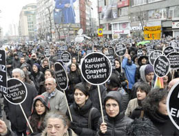 Dink'i anma töreninde olay çıktı