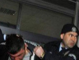 Aksaray'da iki polis bıçaklandı