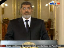 Mursi 3 şehirde olağanüstü hal ilan etti