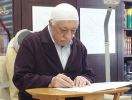 Fethullah Gülen'e emekli vaiz dedi program karıştı!