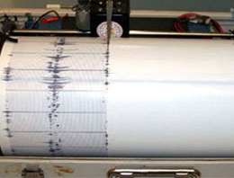 İtalya'da korkutan deprem