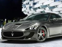 Maserati'nin Coupe modeliyle göz doldurdu