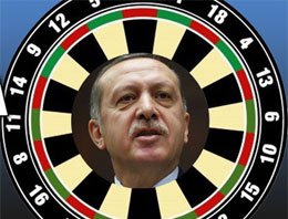 Erdoğan'a dart atanlara iki yıl hapis