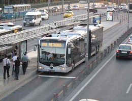 Taksim'i anladık da metrobüs niye iptal?