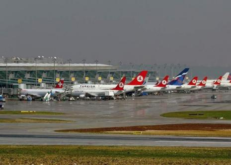 Atatürk havalimanında rekor!