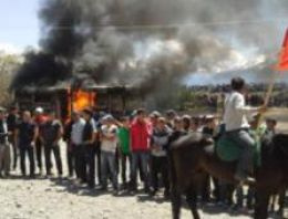 Altın madeni protestosu Kırgızıstan'ı karıştırdı