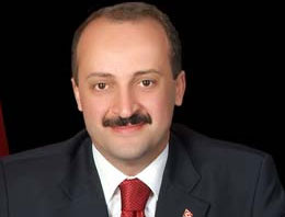 AK Parti'li belediye başkanı vuruldu