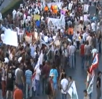 Lice'de Yaşananlar İzmir'de Protesto Edildi