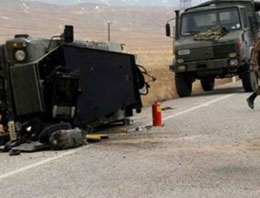Askeri araç devrildi: 12 asker yaralı