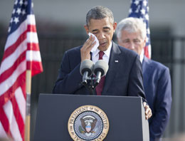 Barack Obama gözyaşlarına boğuldu
