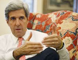 John Kerry Irak'ı kurtarmak için Bağdat'ta