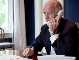 Joe Biden telefonda coştu