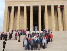 ODTÜ mezunları Anıtkabir'de!