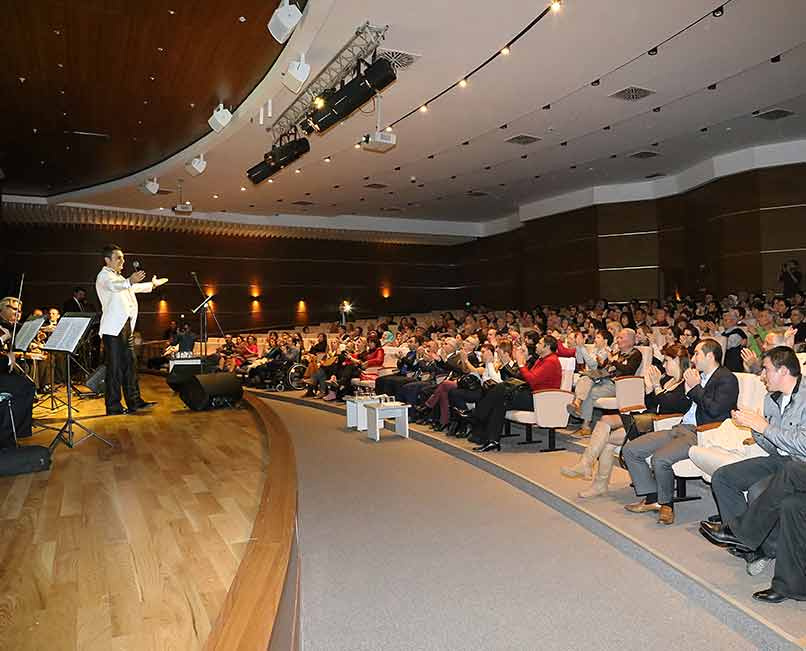 Orhan Veli şiirleri Ataşehir'de yankılandı