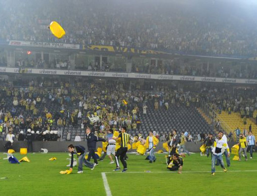 Polis: Fenerbahçe formasını asla giymem!