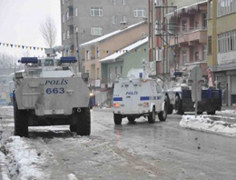 Diyarbakır'da saldırı: 5 polis yaralı