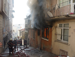 Beyoğlu'nda korkutan yangın