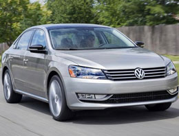 Volkswagen Passat Sport 2015'te geliyor!