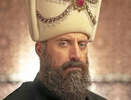 Kanuni Sultan Süleyman ölüm sahnesi kerna kilitledi