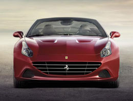 Ferrari California T sahneye çıktı!