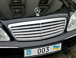 Ukrayna'da makam araçları satılıyor