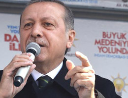 Erdoğan balkon konuşmasında cemaate savaş ilan etti