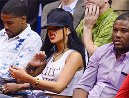 Rihanna yeniden basketbol maçında!