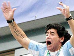 Maradona hastaneye kaldırıldı