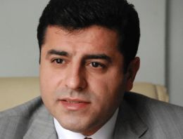 HDP'nin cumhurbaşkanı adayı Selahattin Demirtaş