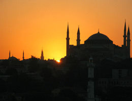 İstanbul'da iftar saat kaçta  Diyanet imsakiye